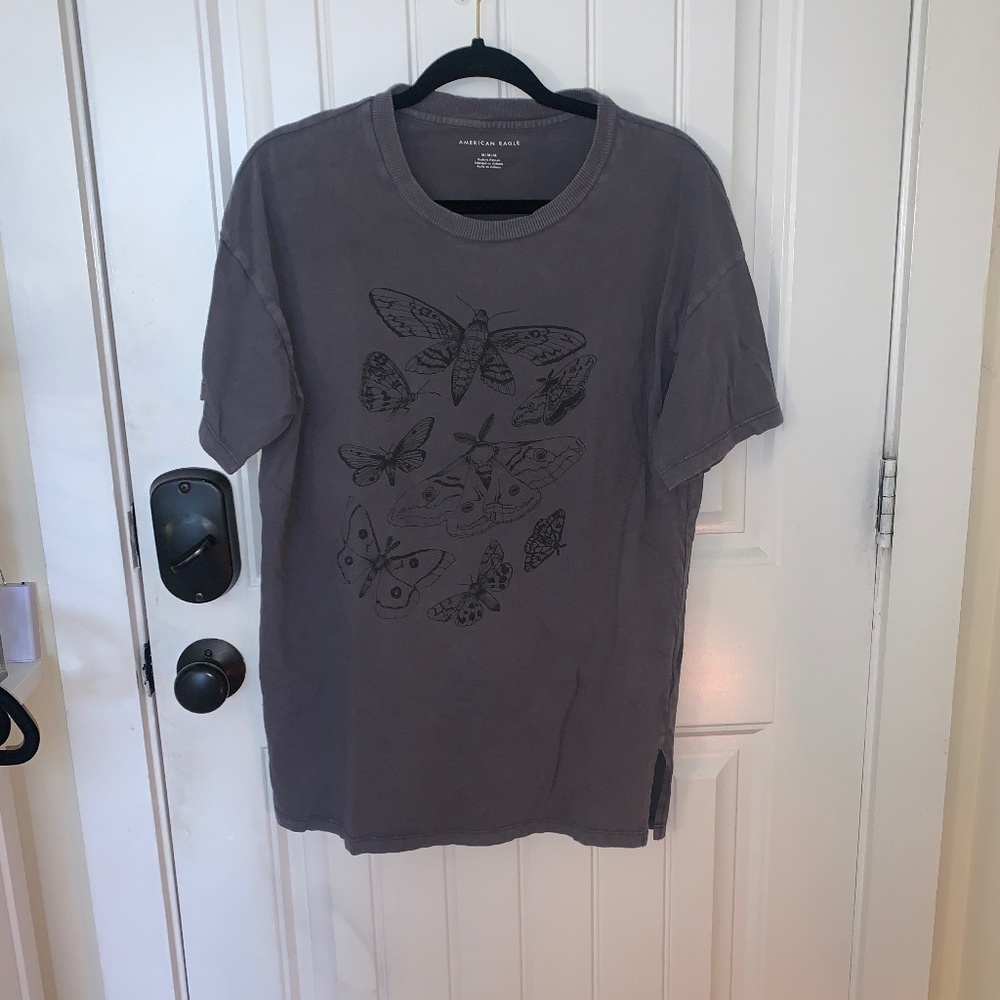 American Eagle oversized tee